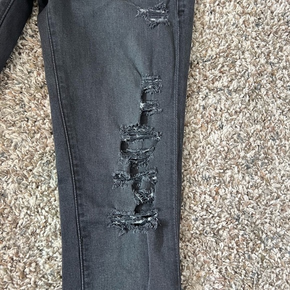 Frame Denim Le Skinny De Jeanne Distressed Jeans - Picture 2 of 6